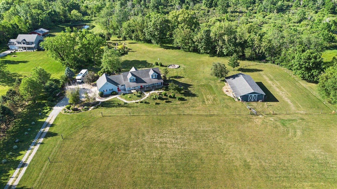main property photo 38