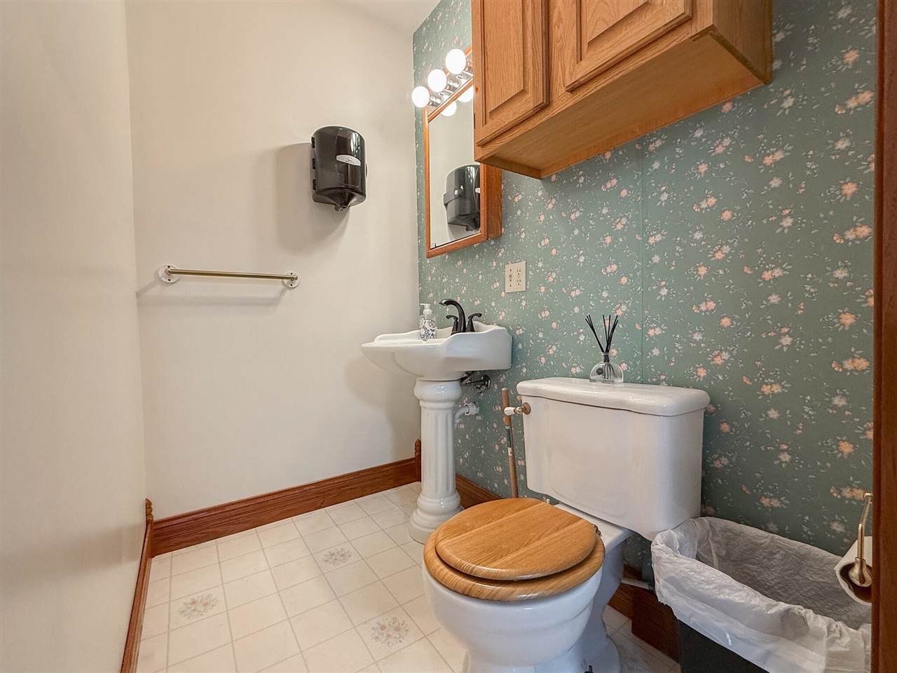 main property photo 15