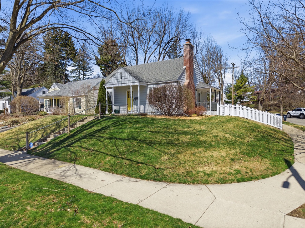 main property photo 6