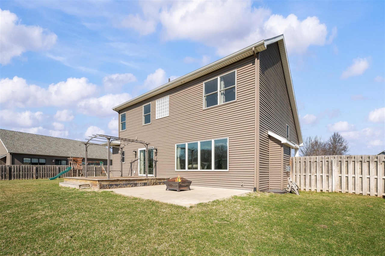 main property photo 65