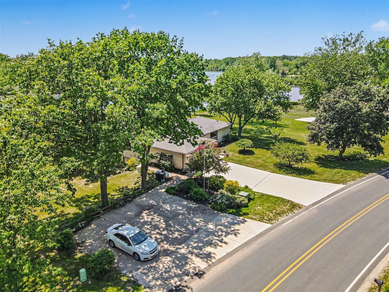 main property photo 47