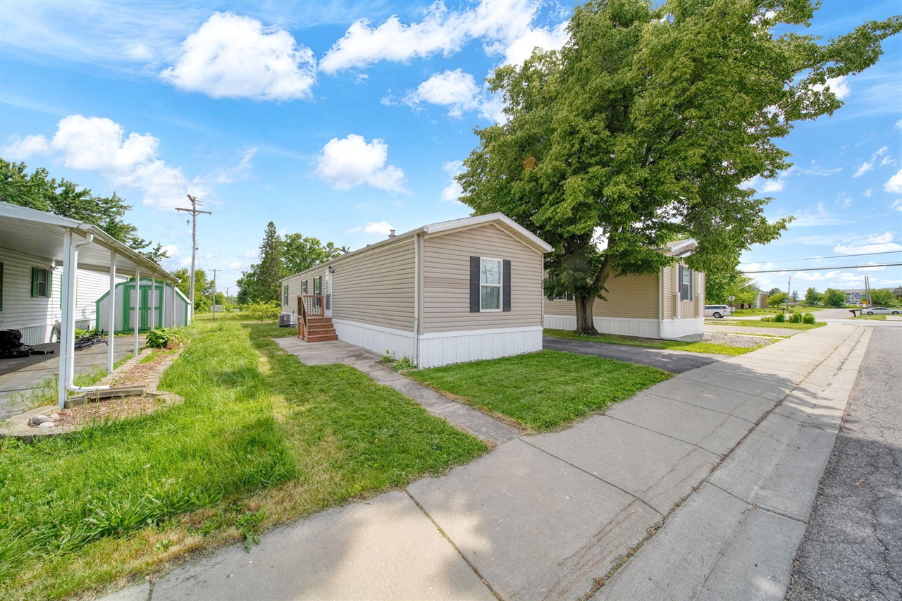 main property photo 21