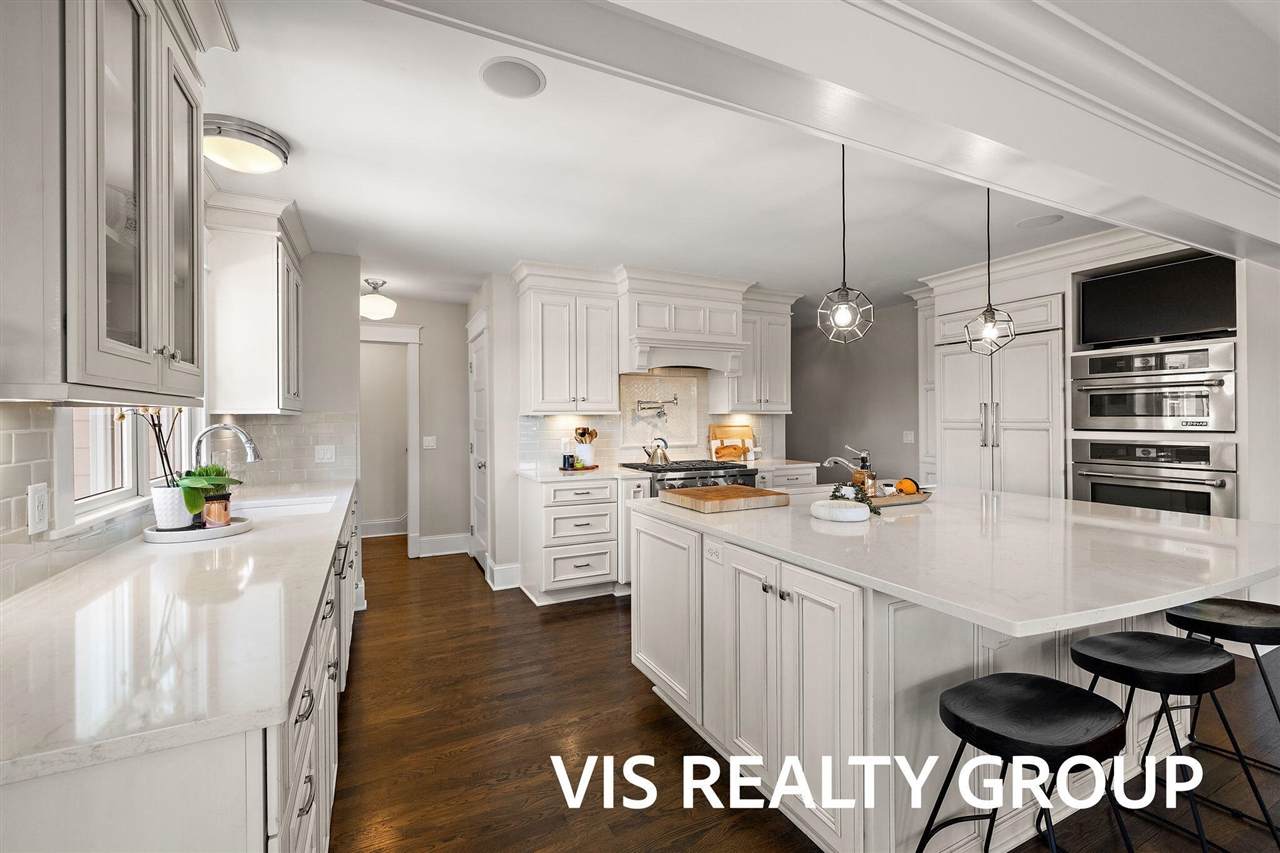 main property photo 61