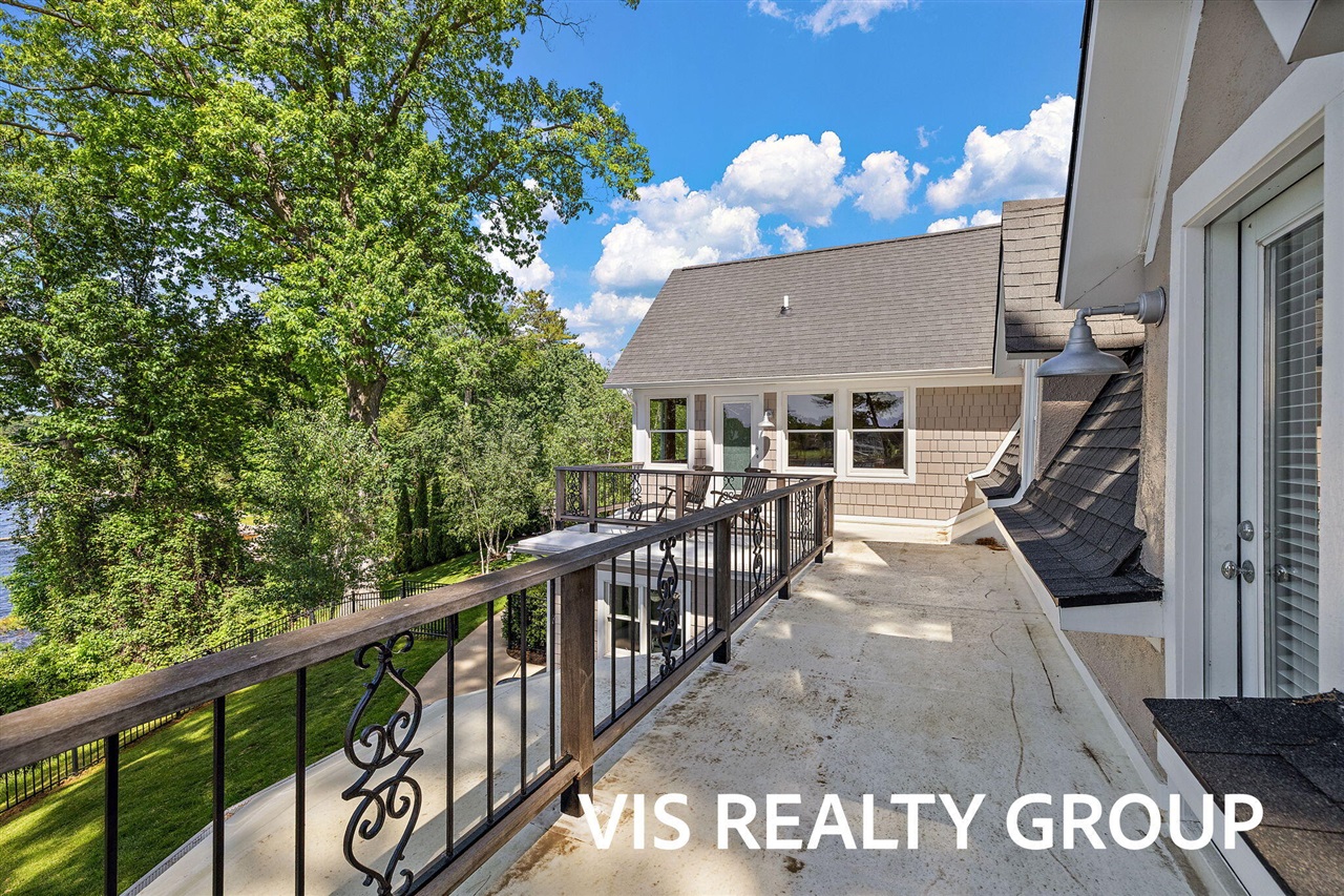 main property photo 89
