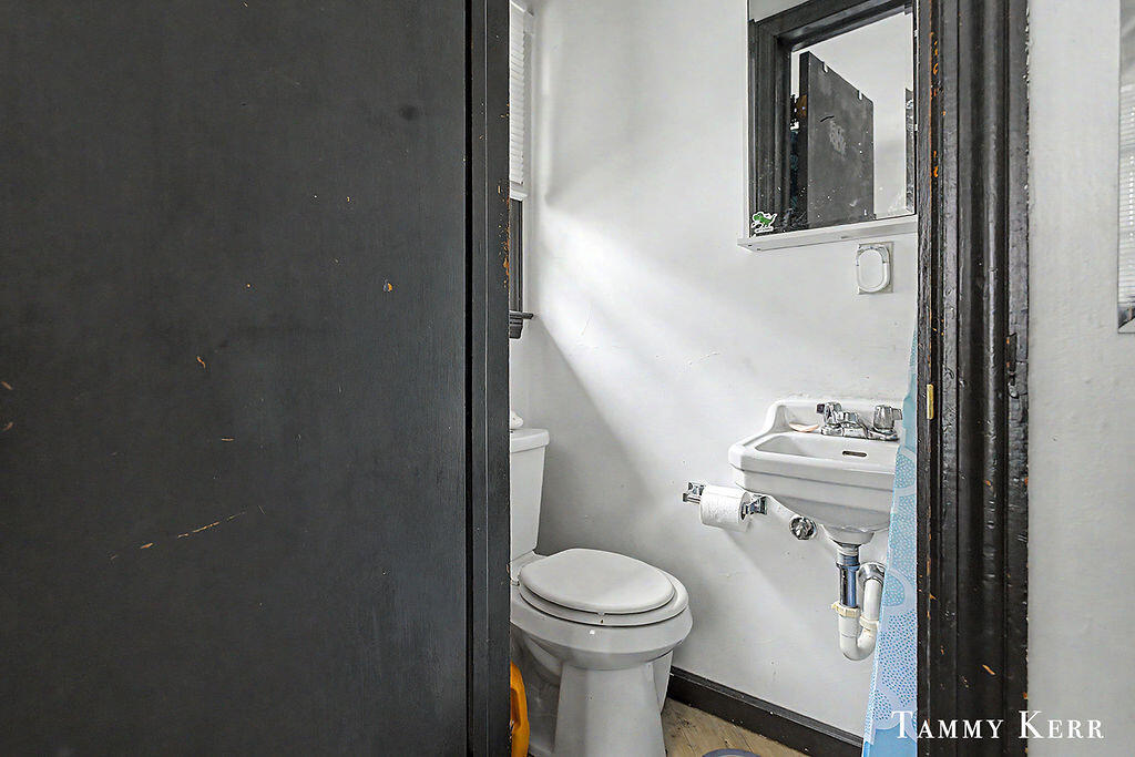 main property photo 62