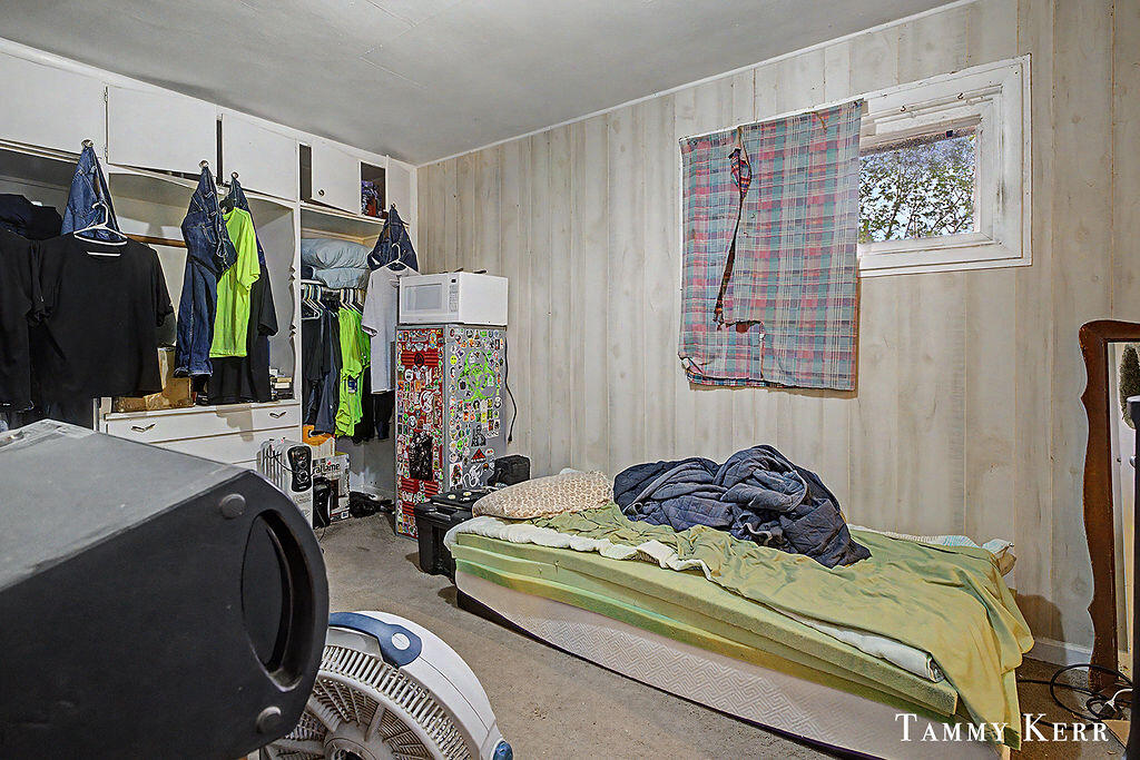 main property photo 81