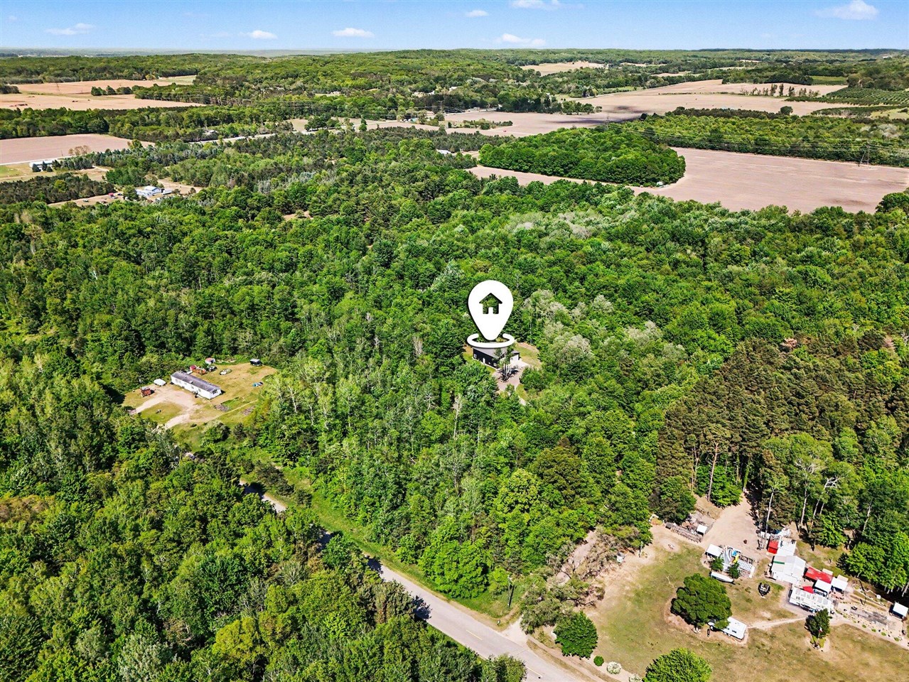 main property photo 34