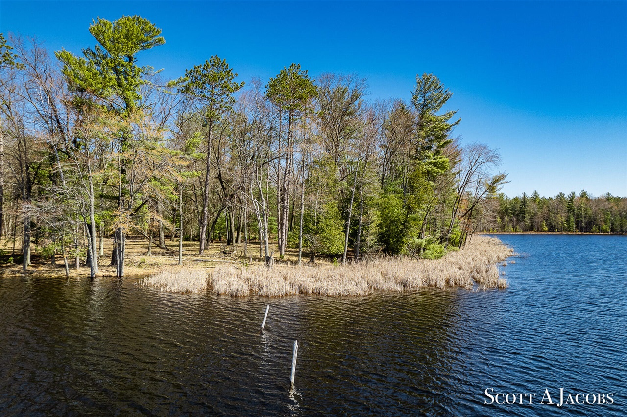 main property photo 50