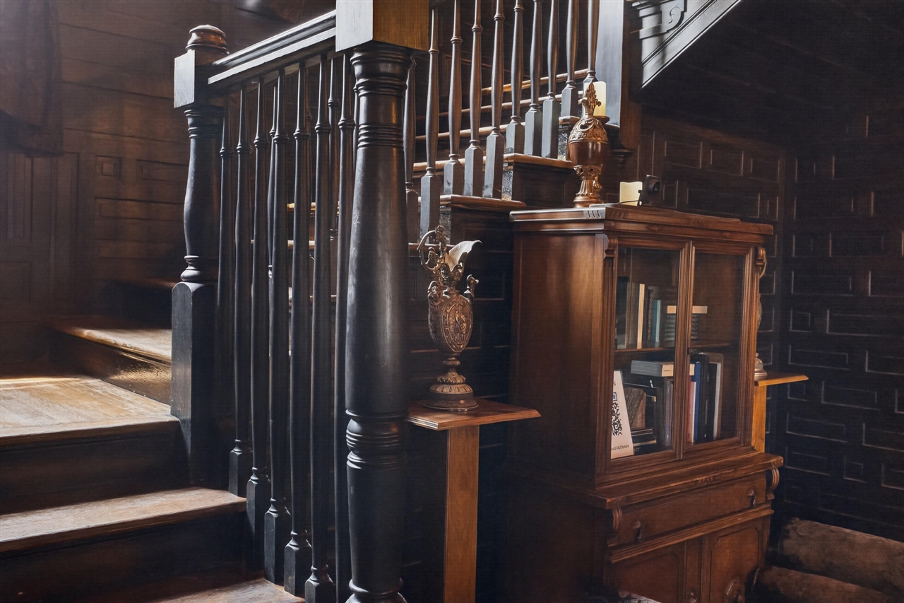 main property photo 30