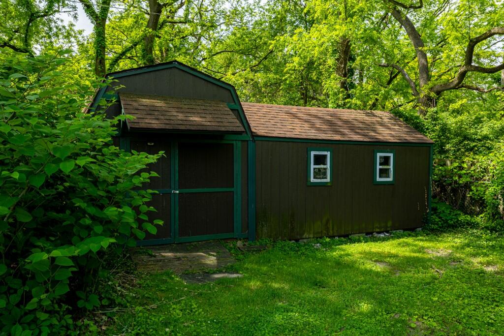 main property photo 49