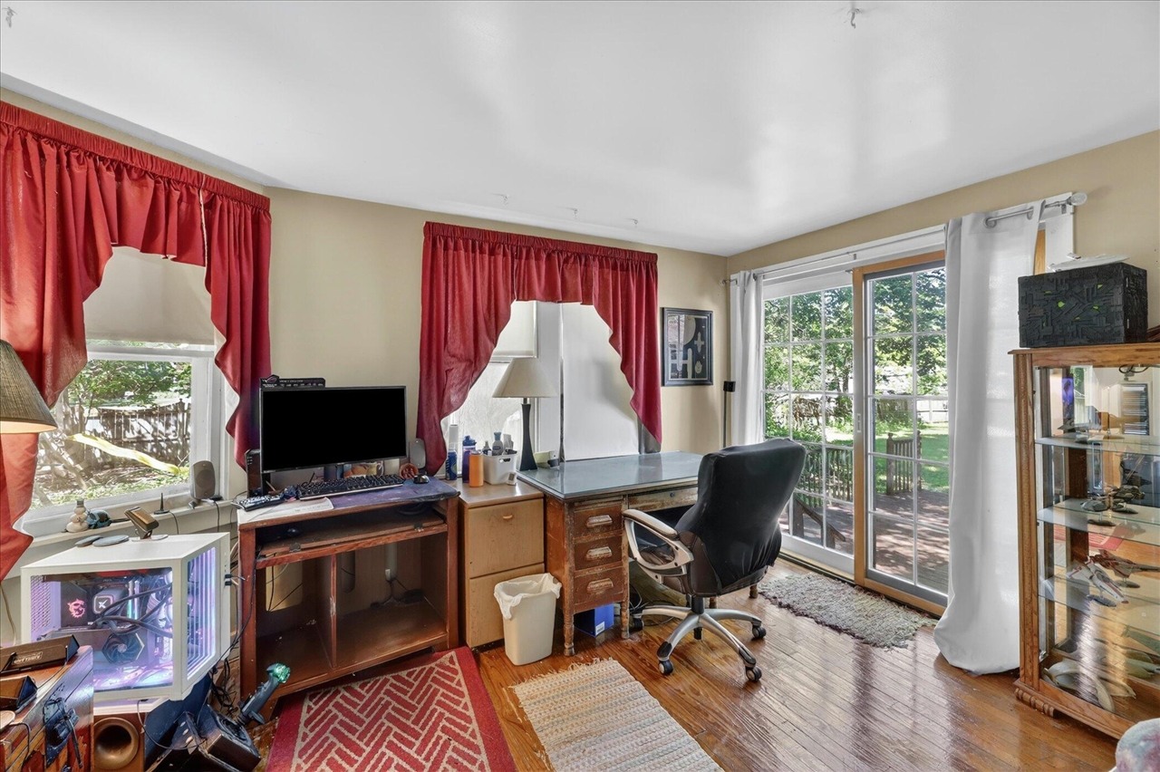 main property photo 35