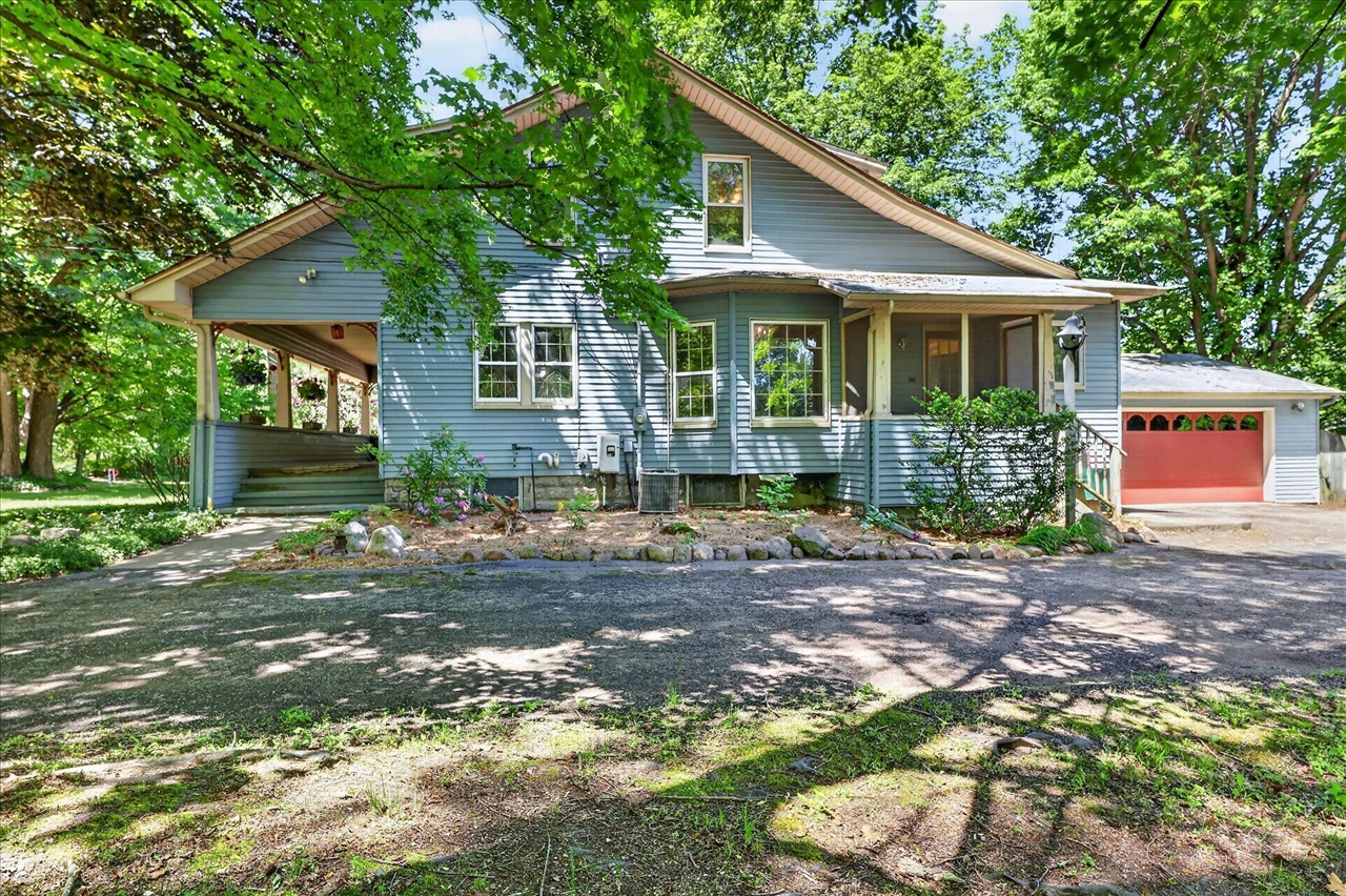 main property photo 4
