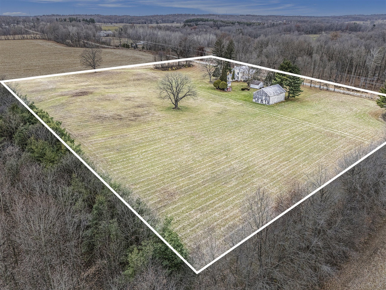 main property photo 12