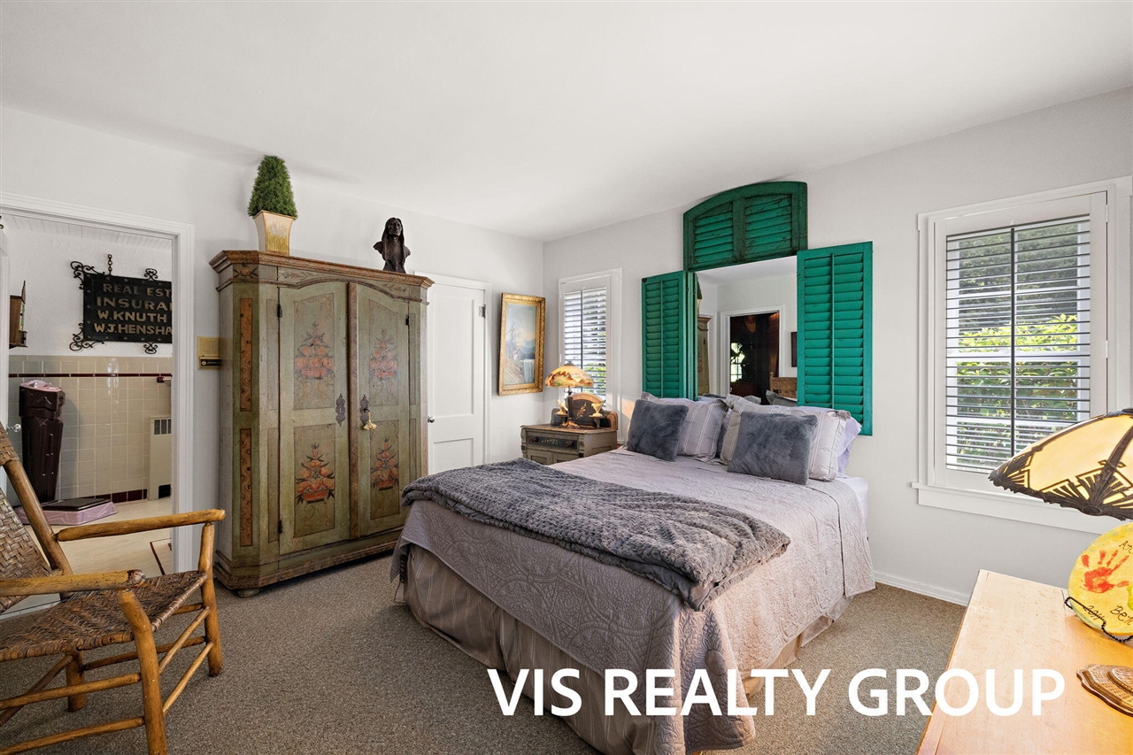 main property photo 79