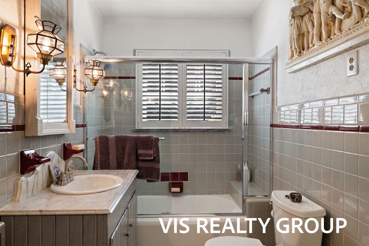 main property photo 82
