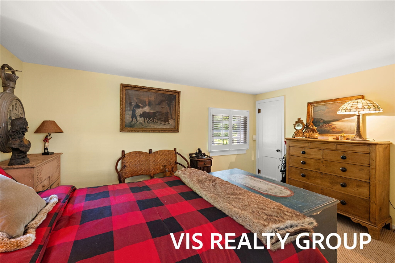 main property photo 92