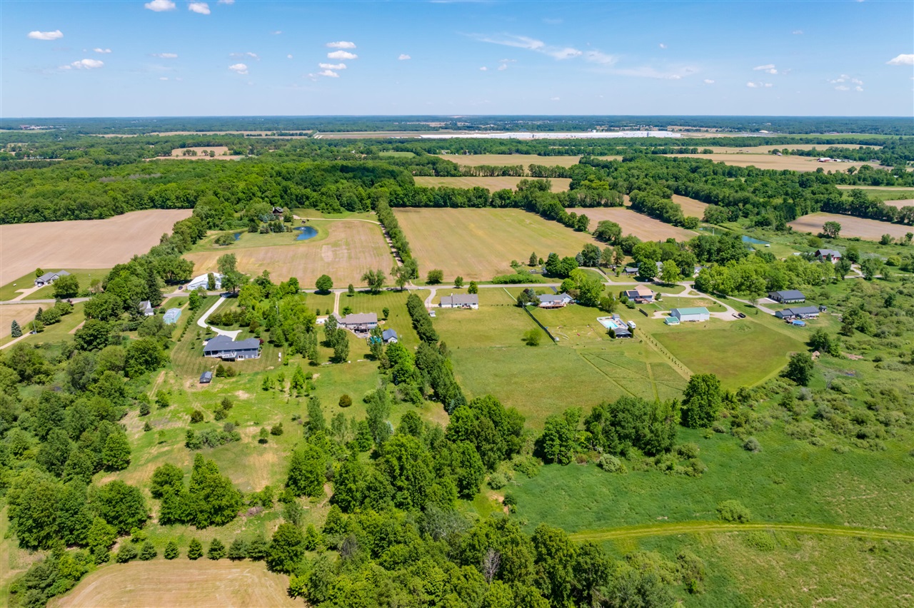 main property photo 50