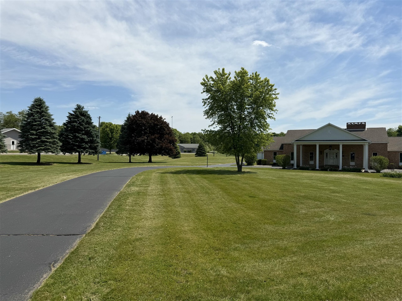 main property photo 35