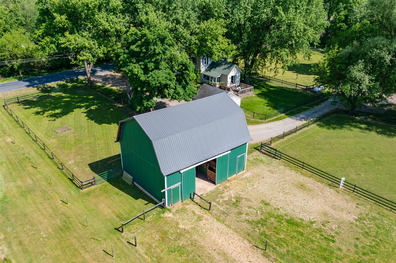 main property photo 44
