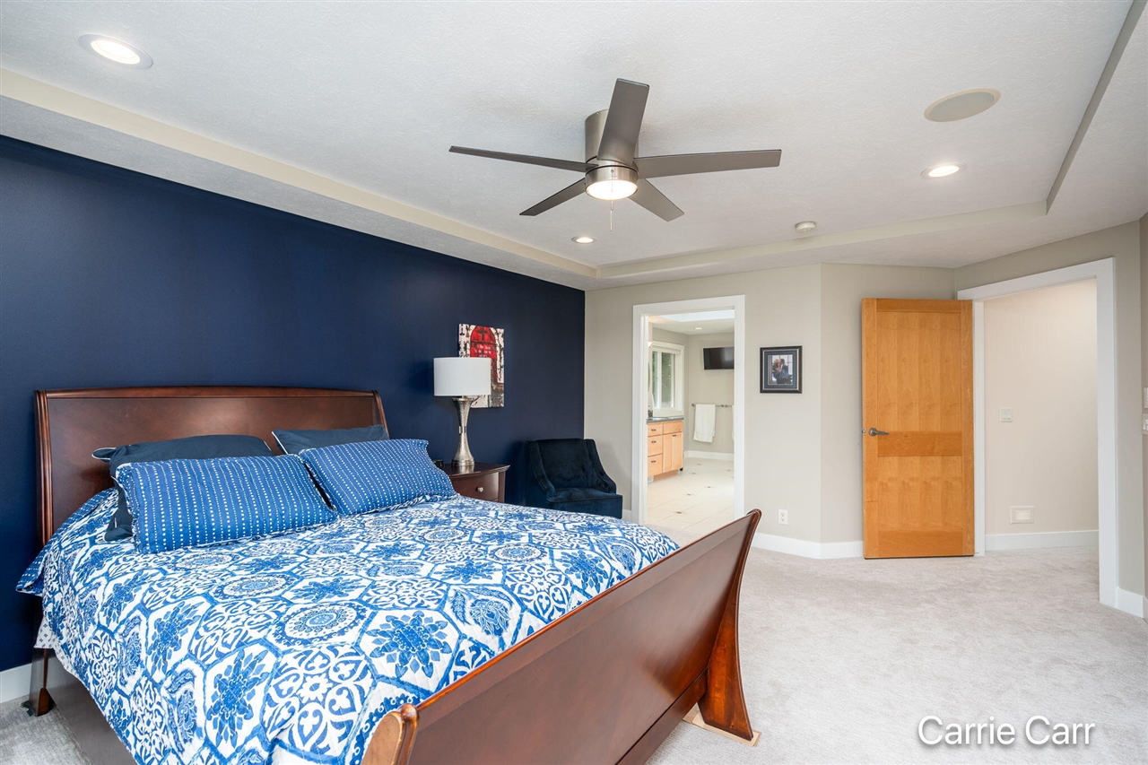 main property photo 58
