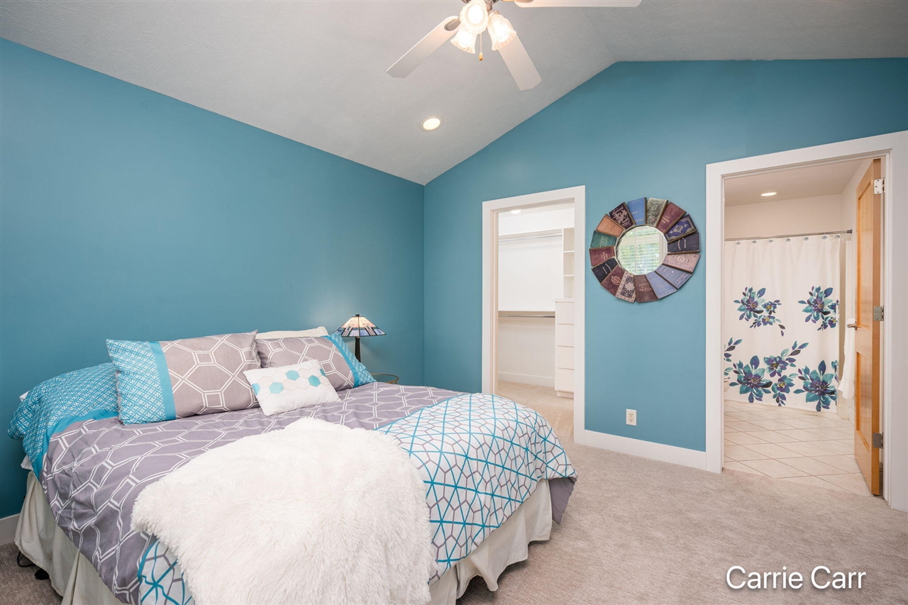 main property photo 62