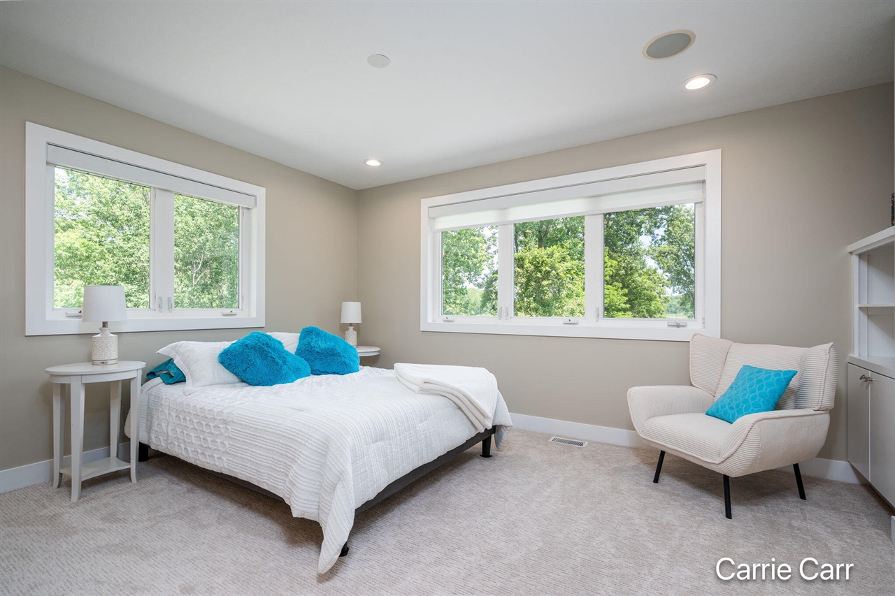 main property photo 65