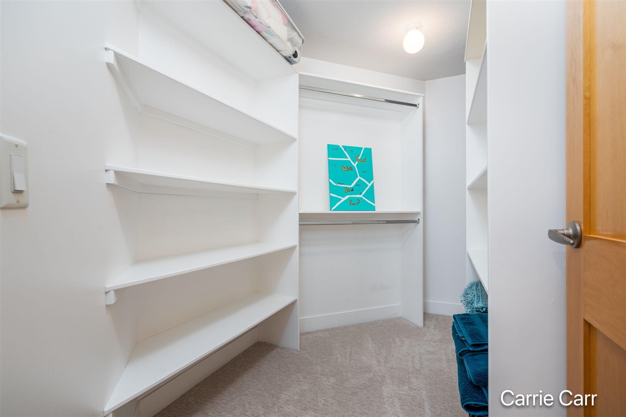 main property photo 68