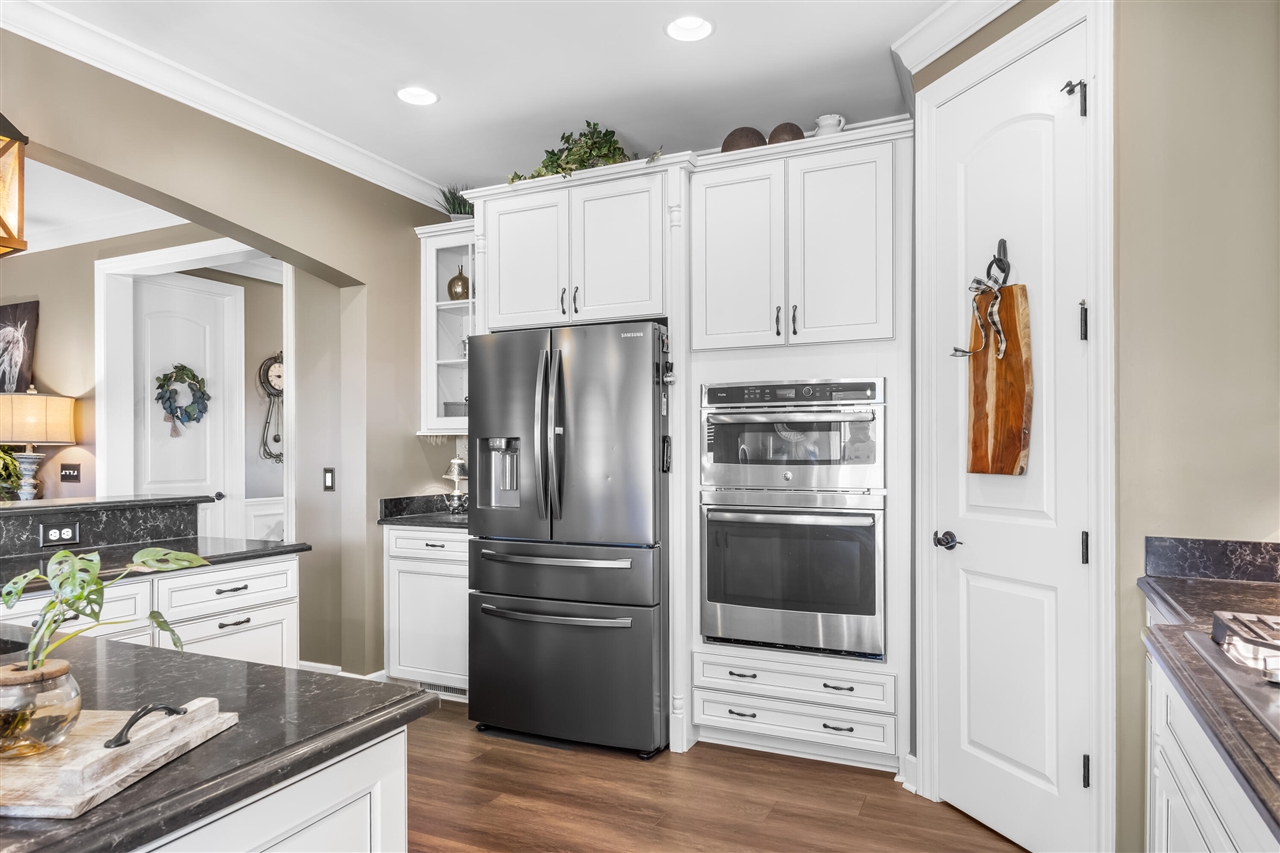 property viewer photo 5