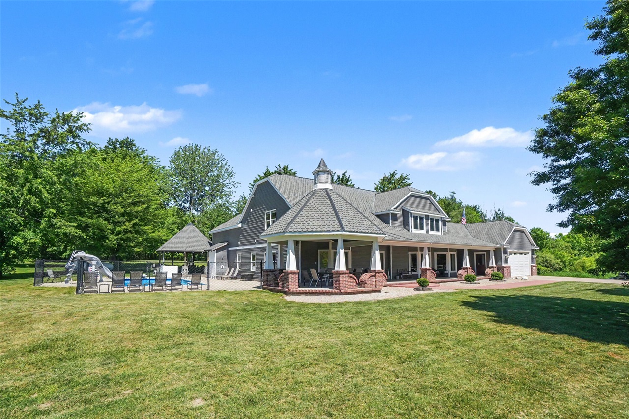 main property photo 68