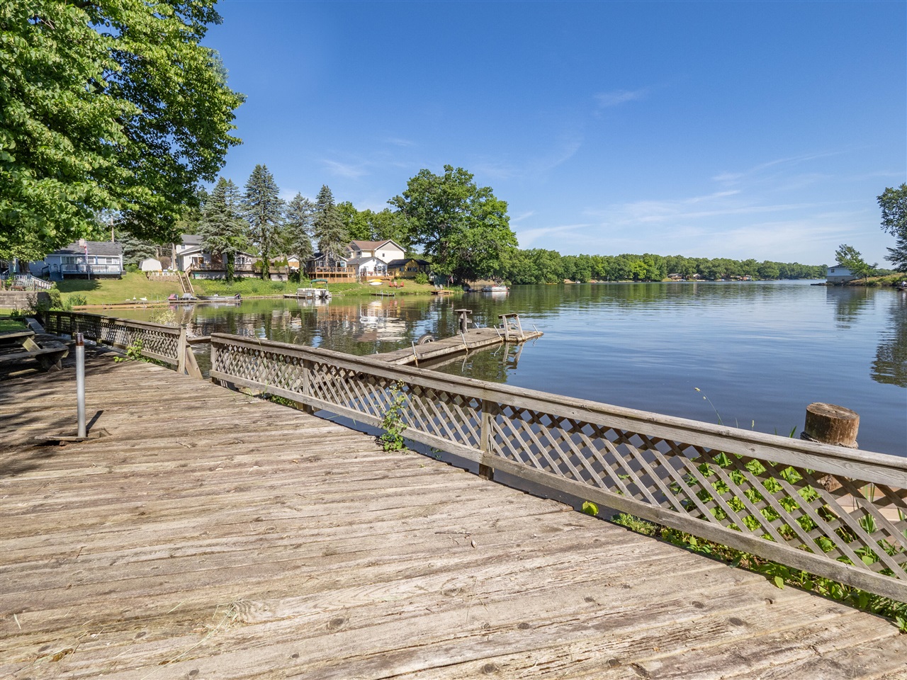 main property photo 35