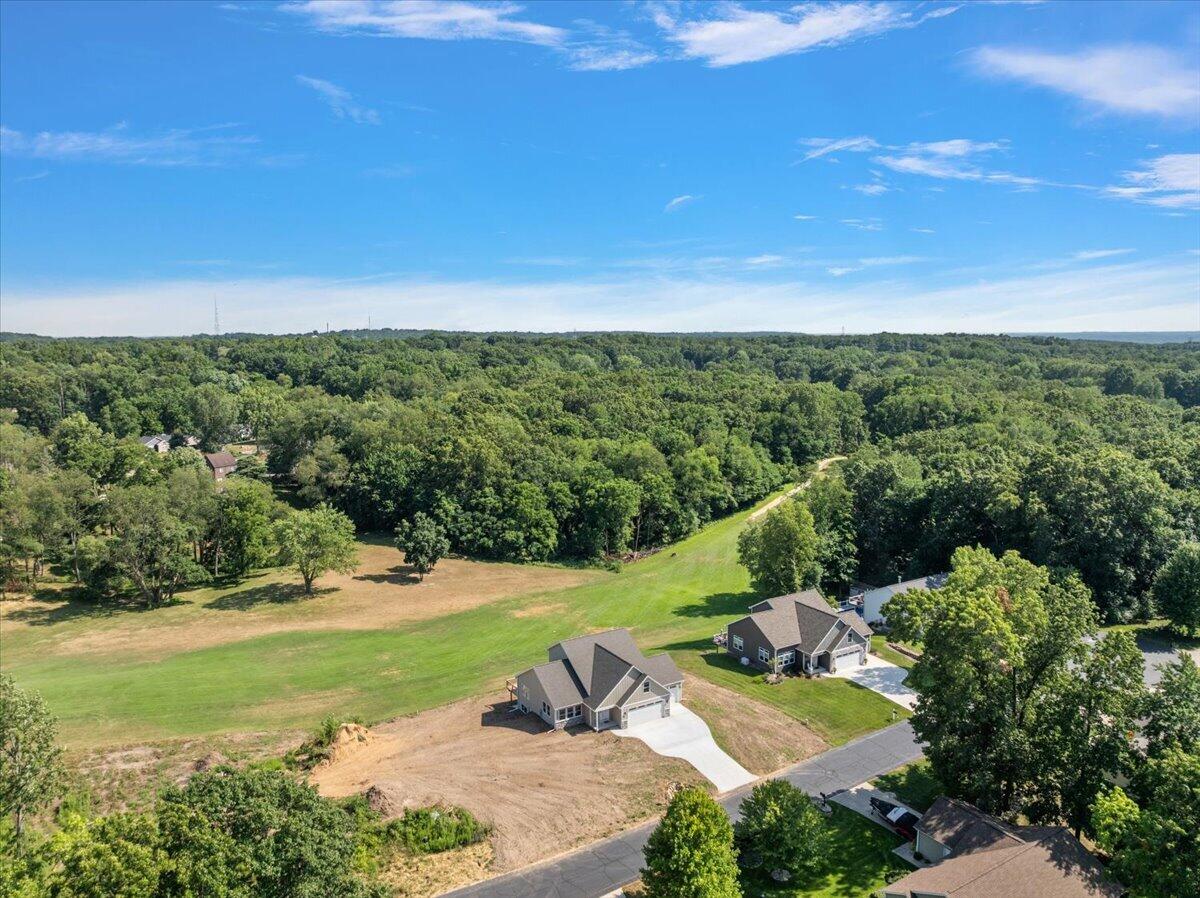 main property photo 48