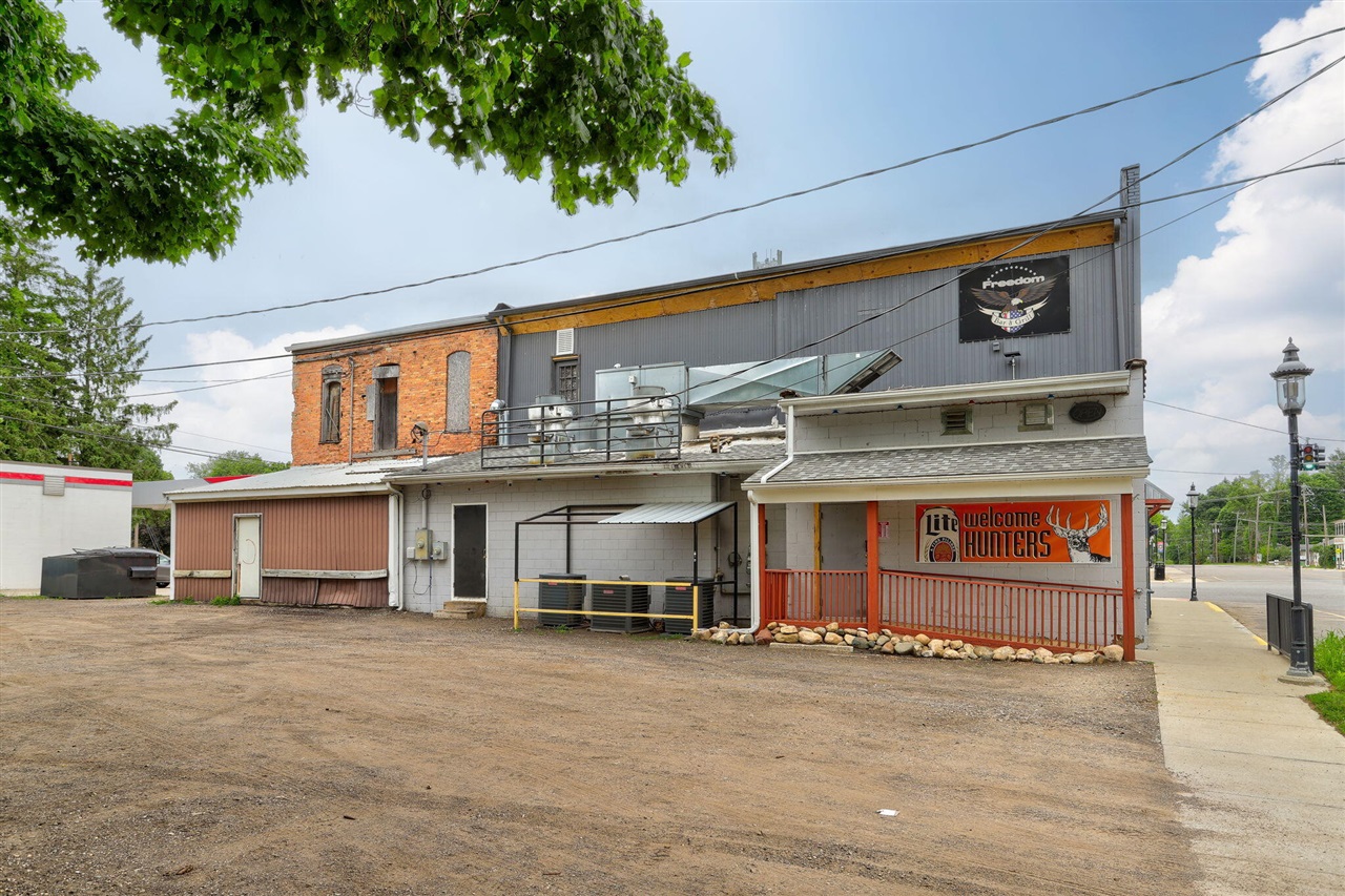 main property photo 5