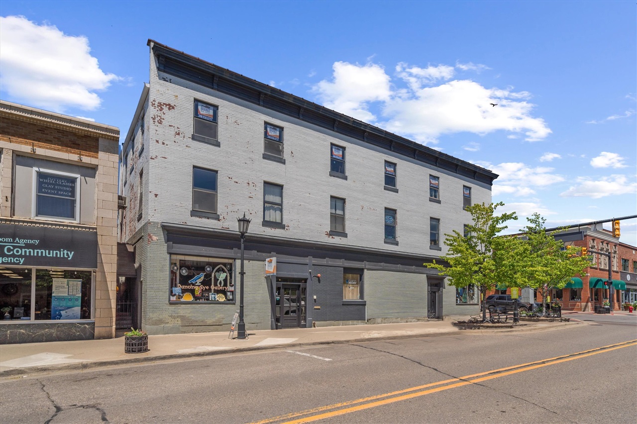 main property photo 22