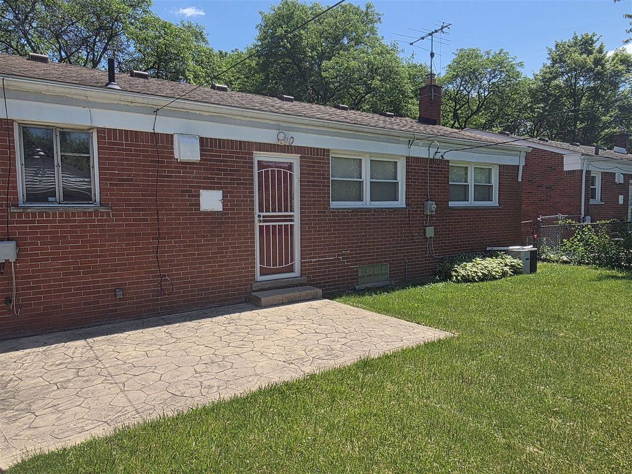property viewer photo 7