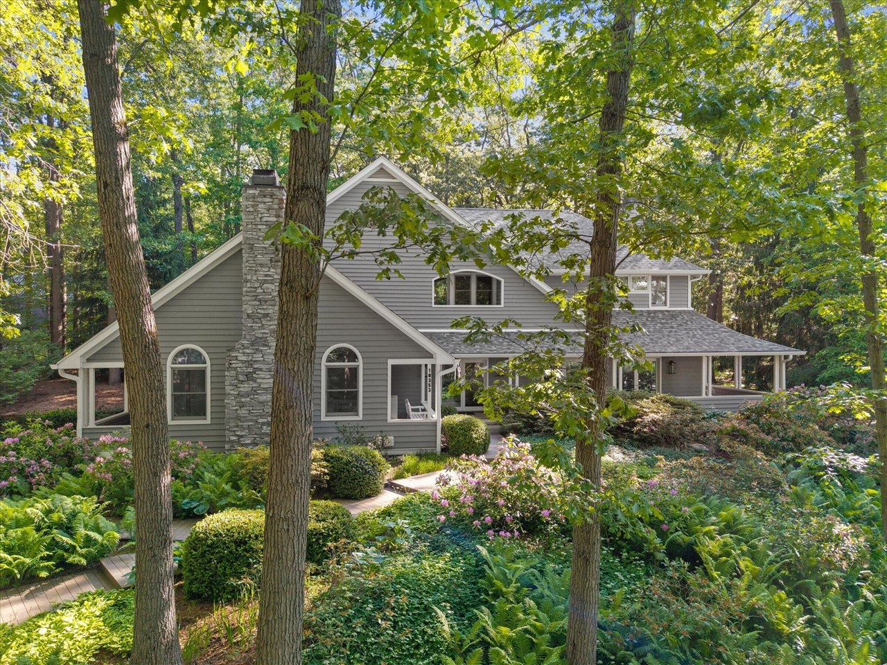 main property photo 0