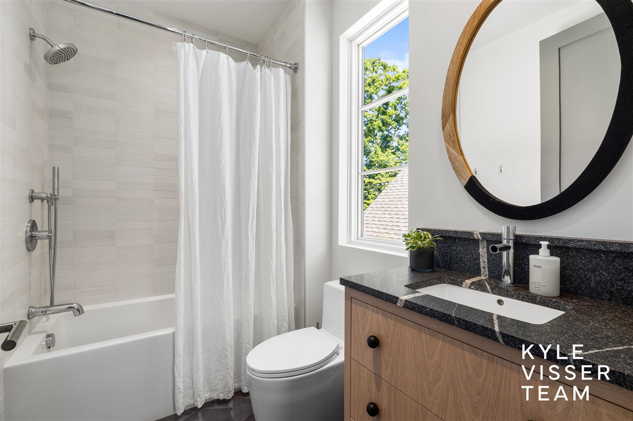 main property photo 62