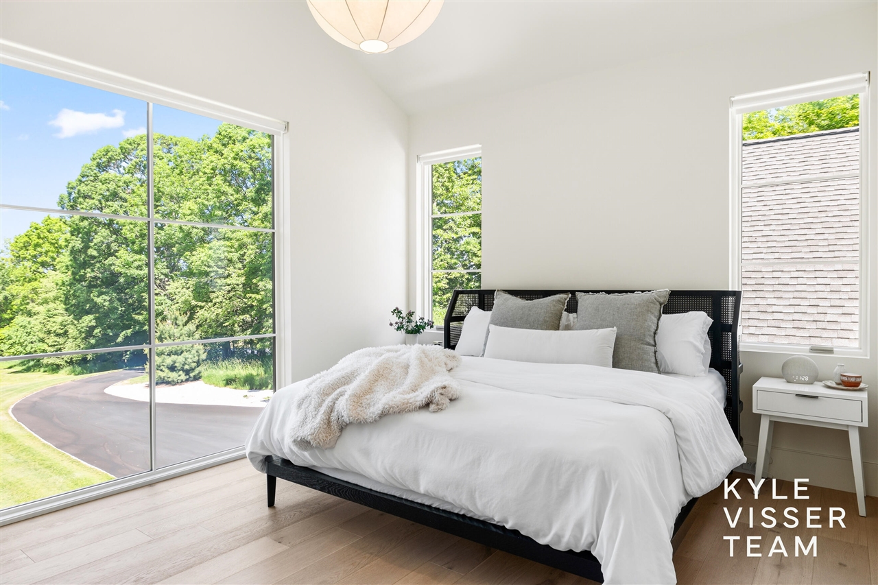main property photo 63