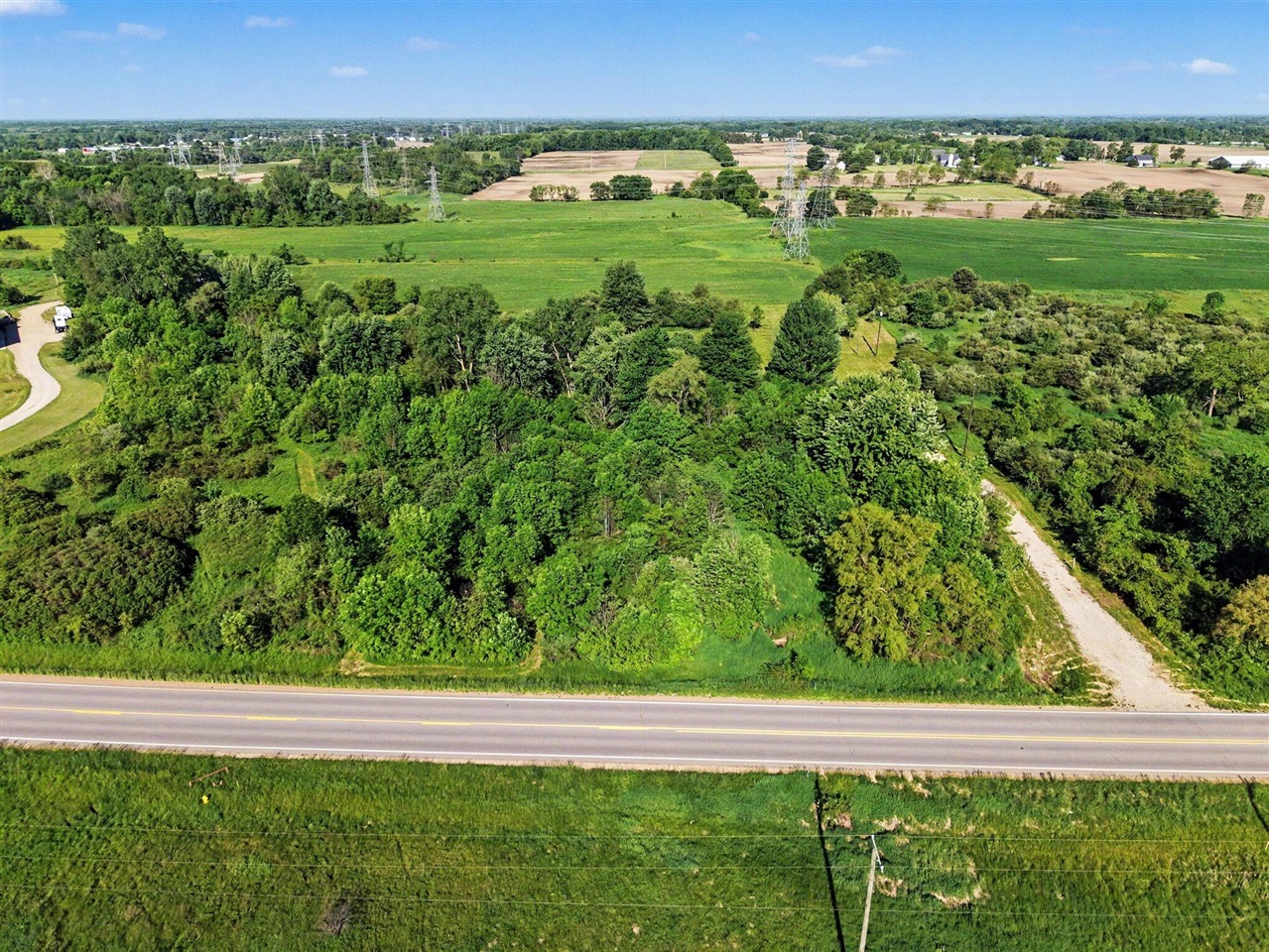 main property photo 10