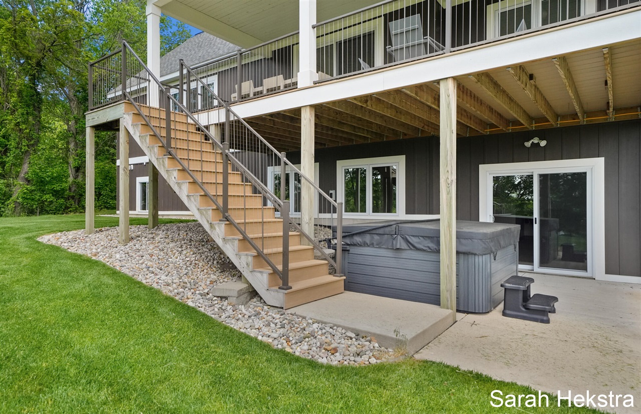 main property photo 57