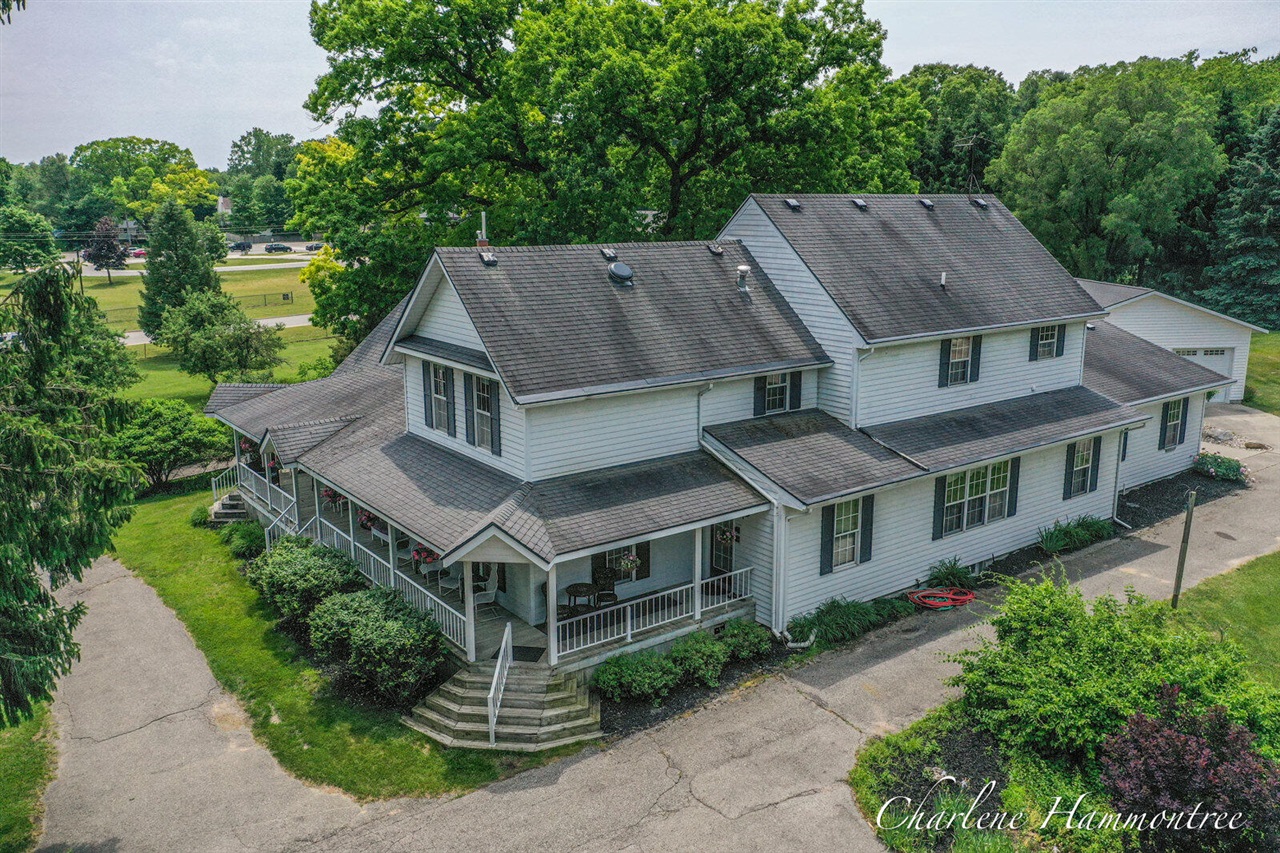 main property photo 29