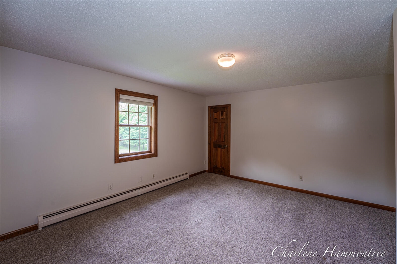main property photo 75