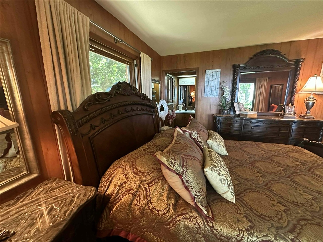 main property photo 70