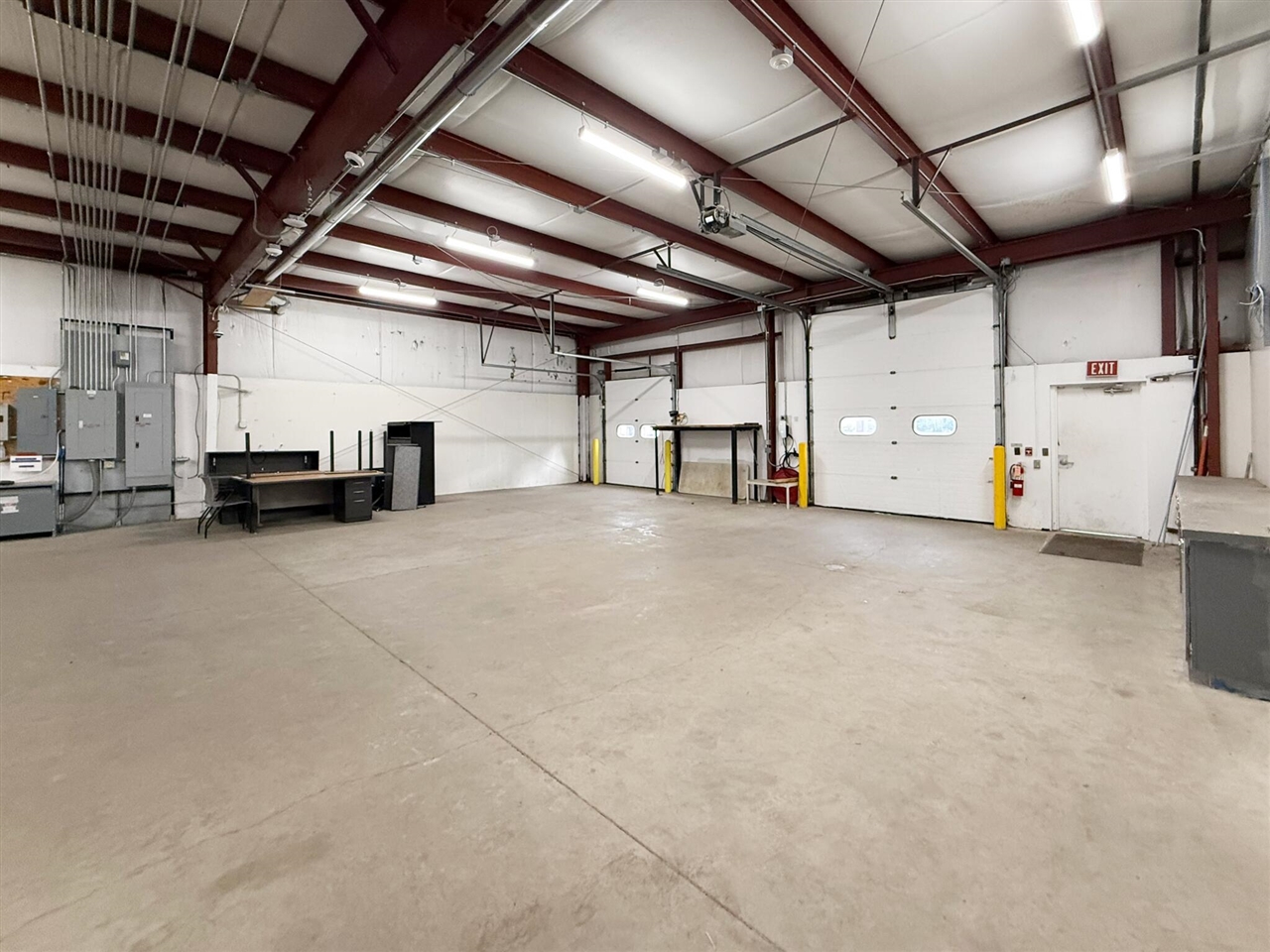 main property photo 19