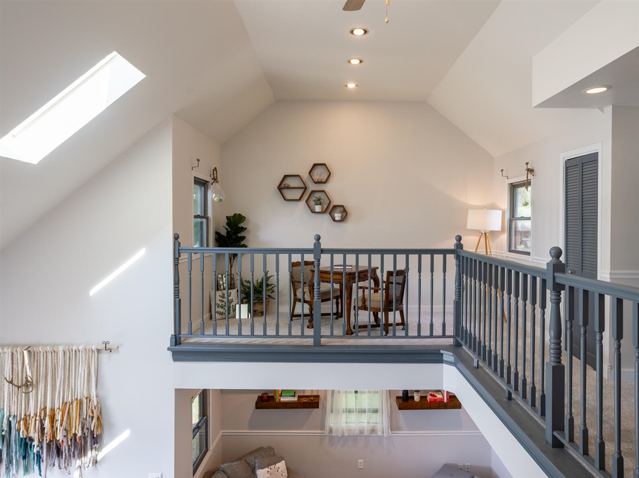 main property photo 50