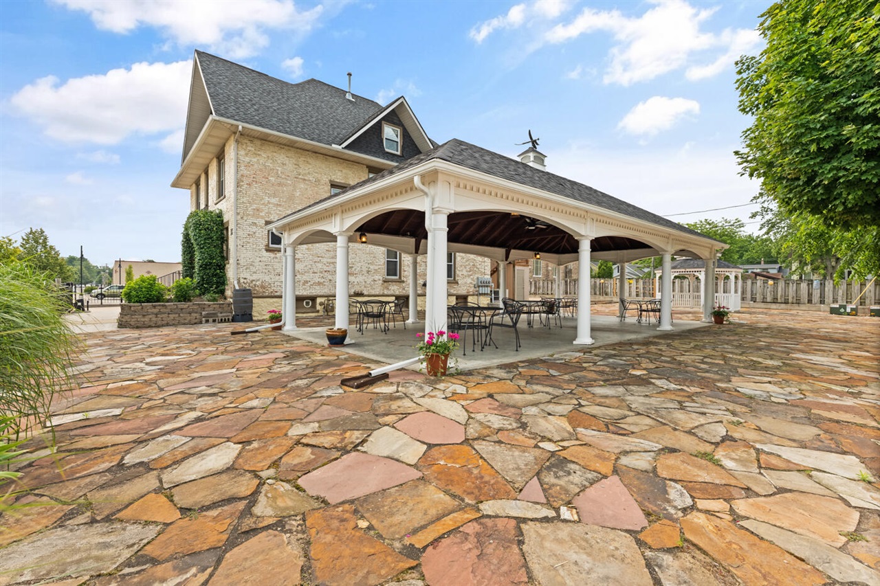 main property photo 63
