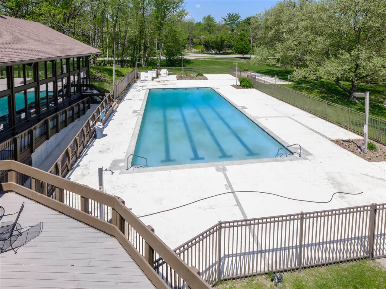 main property photo 51