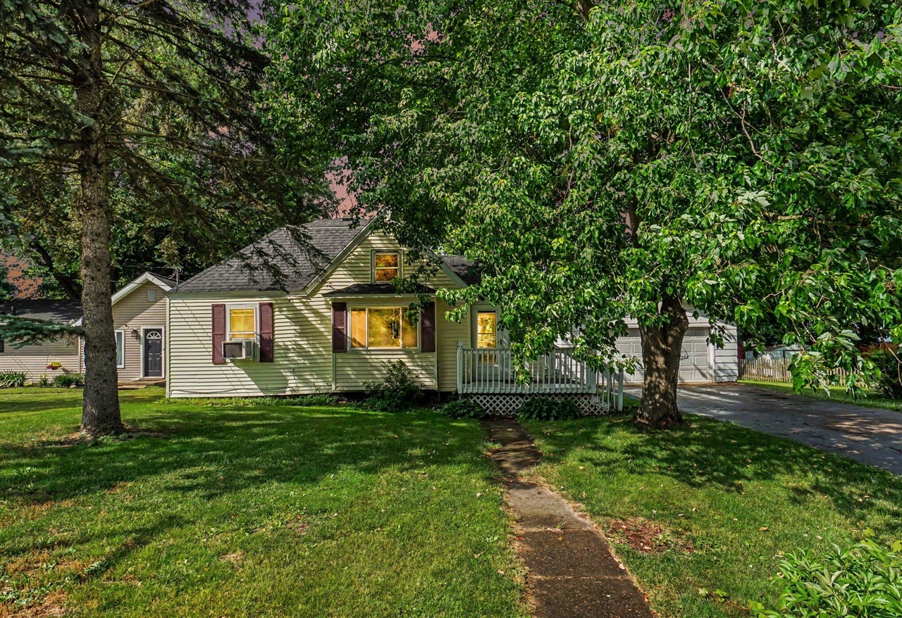 main property photo 15