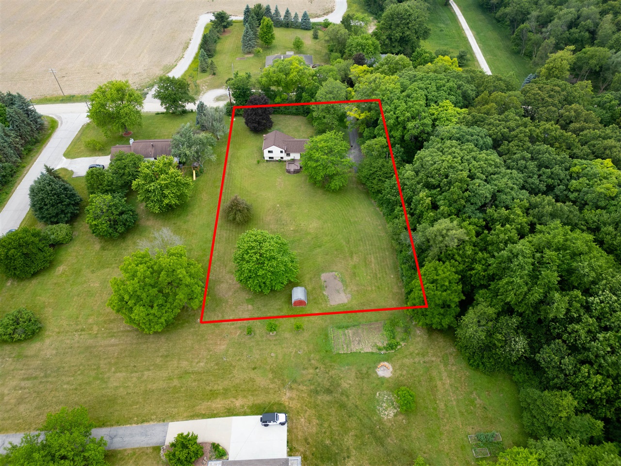 main property photo 76