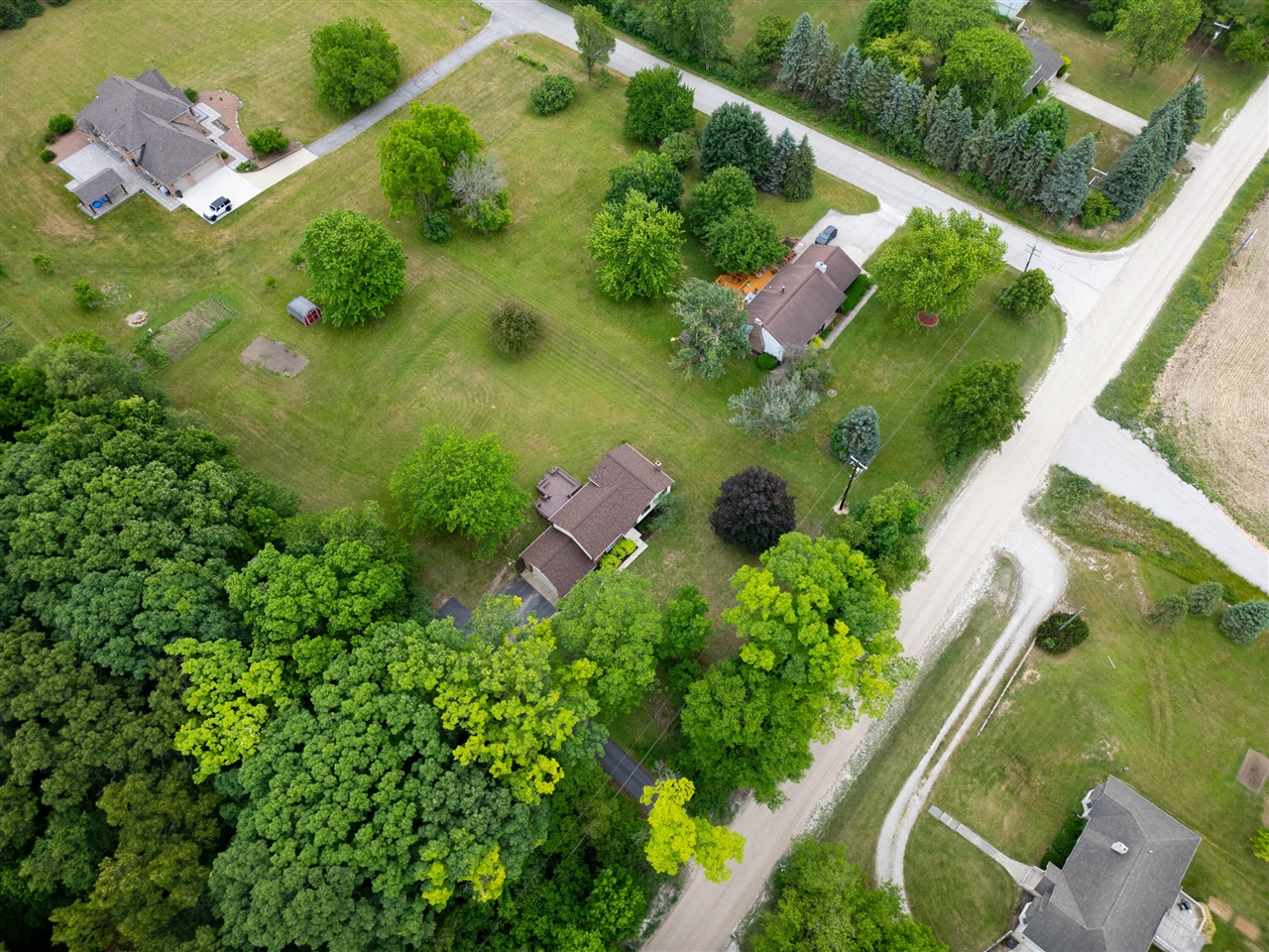 main property photo 79