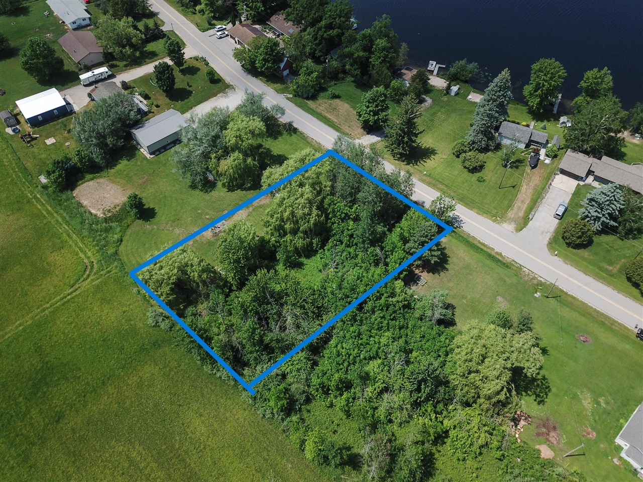 main property photo 2
